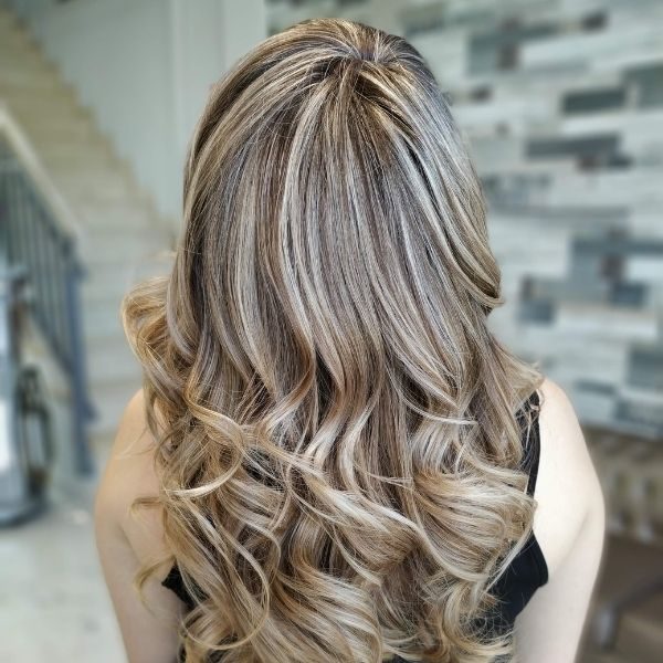 mechas-balayage-peluqueria-miami-platja-mechas-babyligth-carla