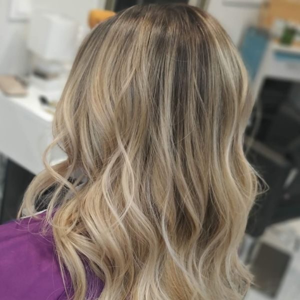 mechas-balayage-peluqueria-miami-platja-mechas-balayage-ombre